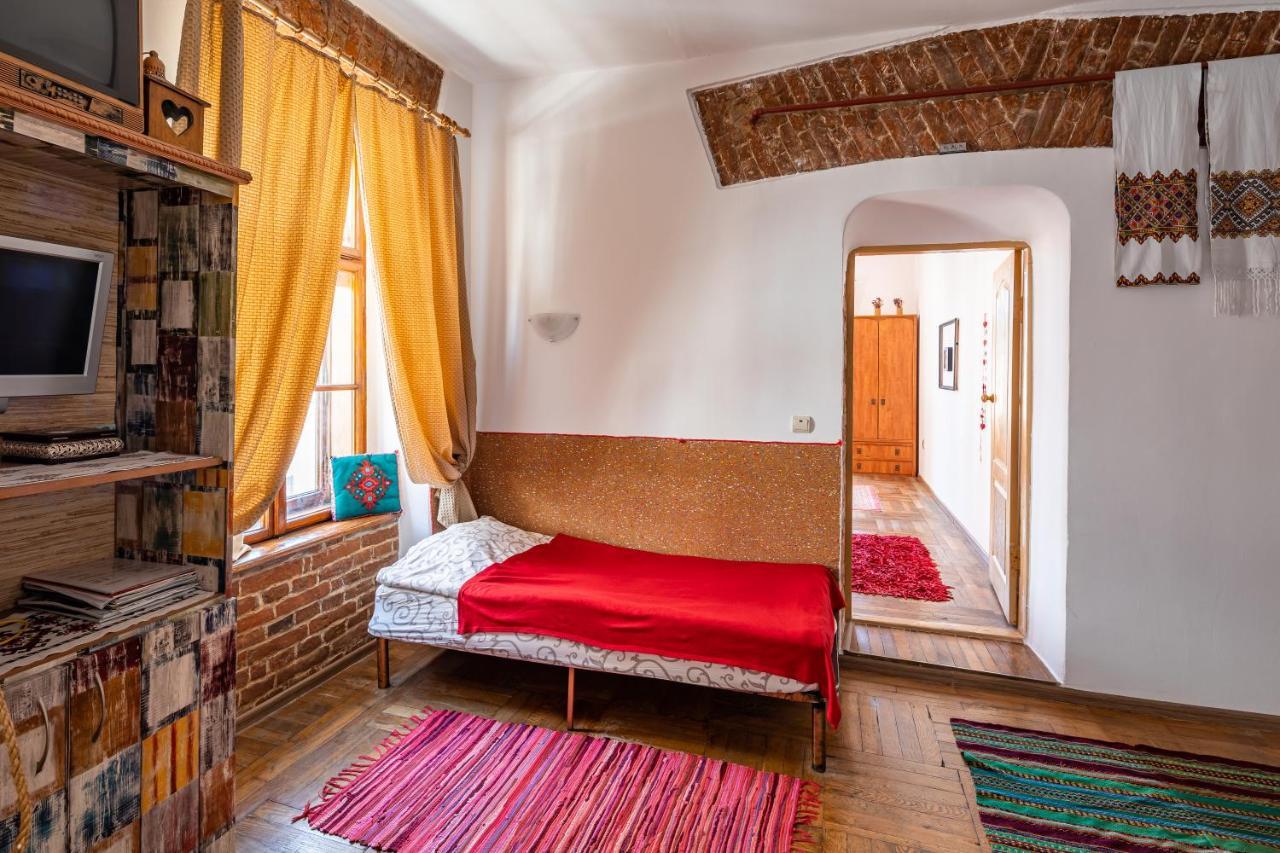 Apartament Historical Center Of Lwów Zewnętrze zdjęcie