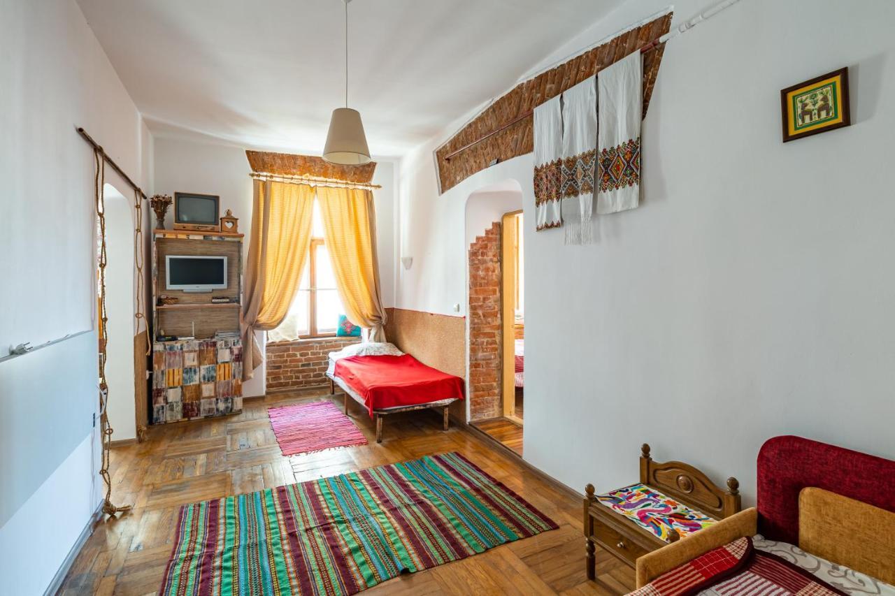 Apartament Historical Center Of Lwów Zewnętrze zdjęcie